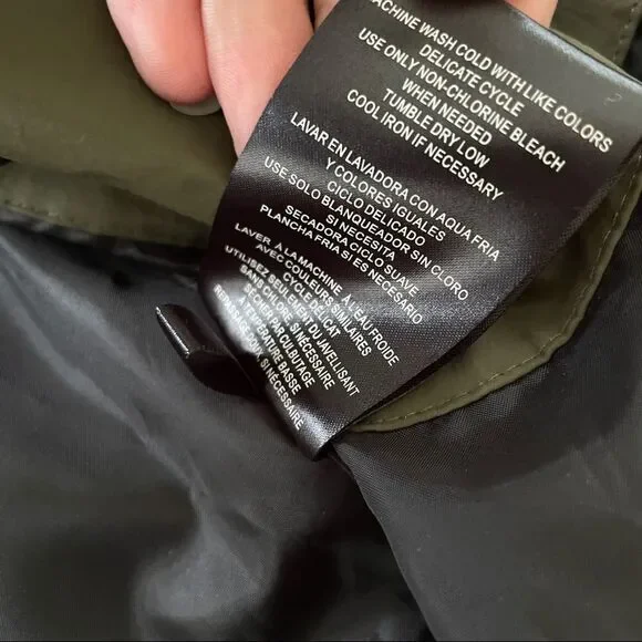 DKNY Water Resistant Women’s Olive Green Jacket New With Tags Size Small - Picture 13 of 16